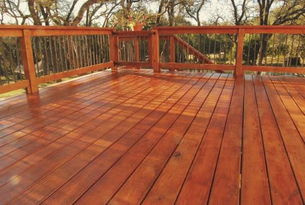 Rainbow Painting Services Deck Staining