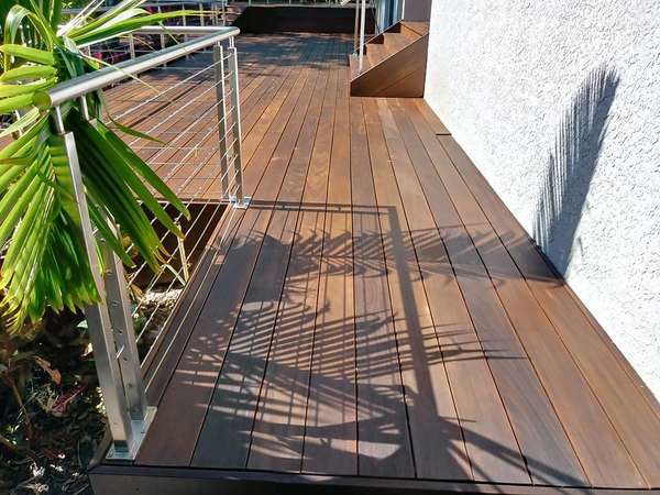 Deck Staining in Holiday, FL (5)